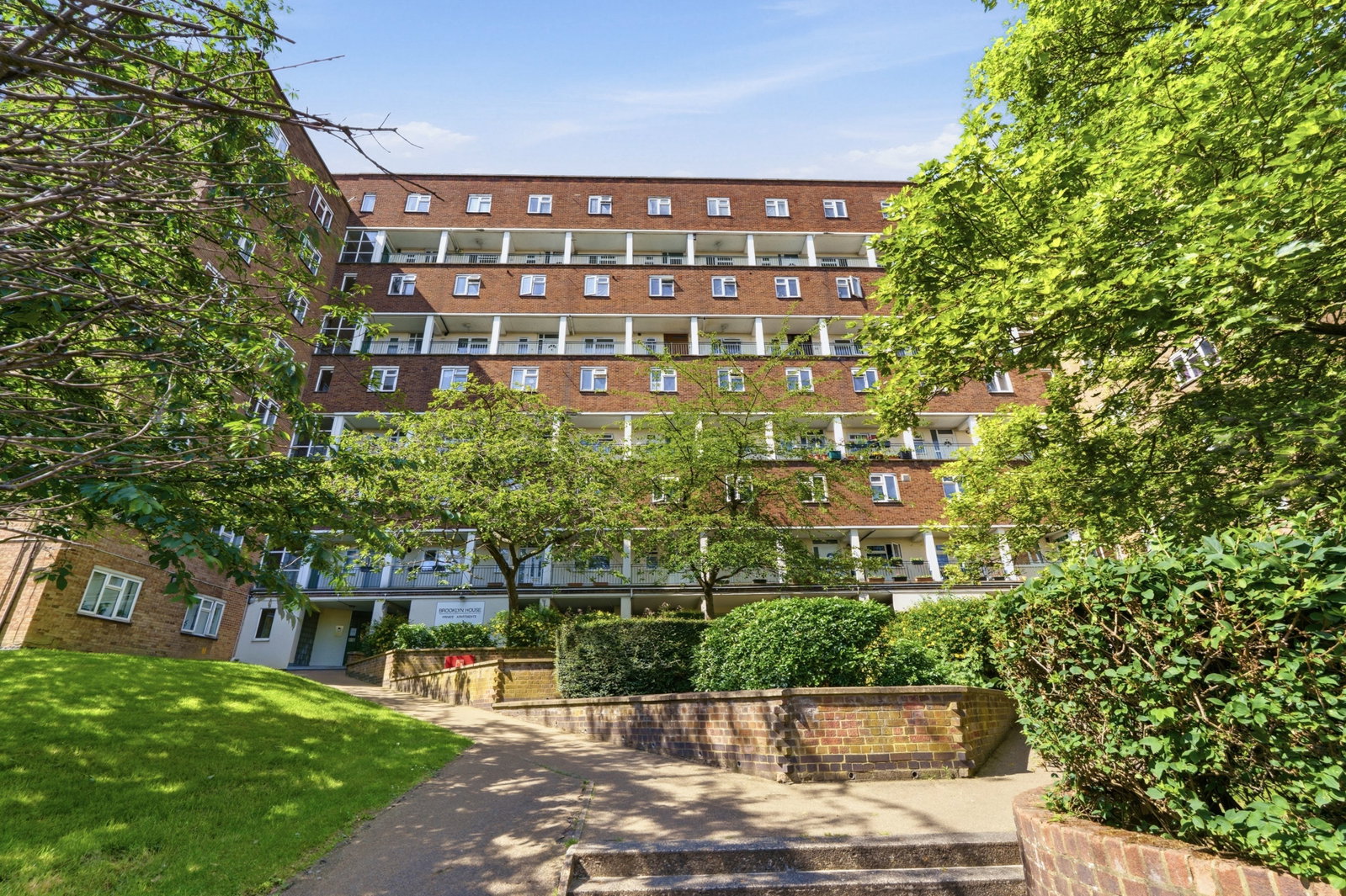 Flat in London