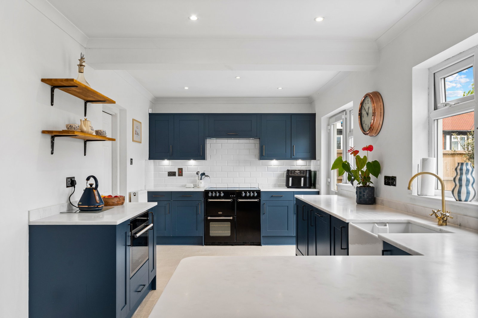 Semi Detached House in Stoneleigh