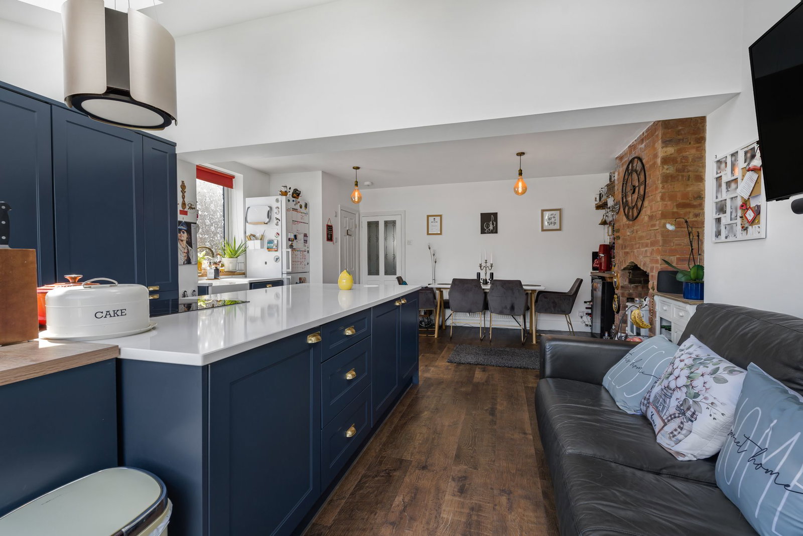 Semi Detached House in Cheltenham
