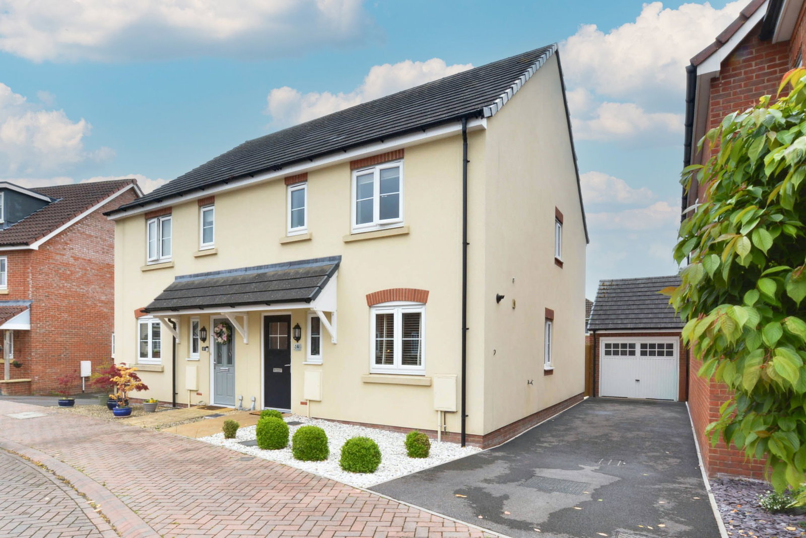 Semi Detached House in Trowbridge