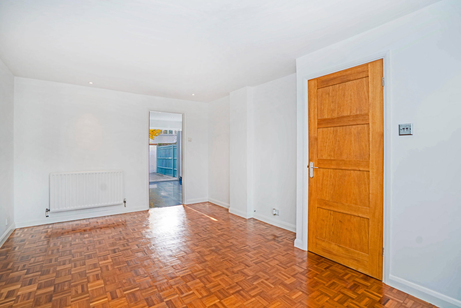 End Of Terrace House in Teddington