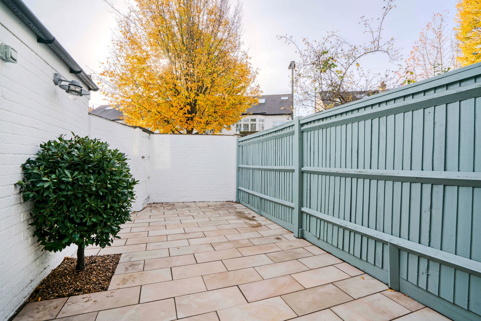 End Of Terrace House in Teddington
