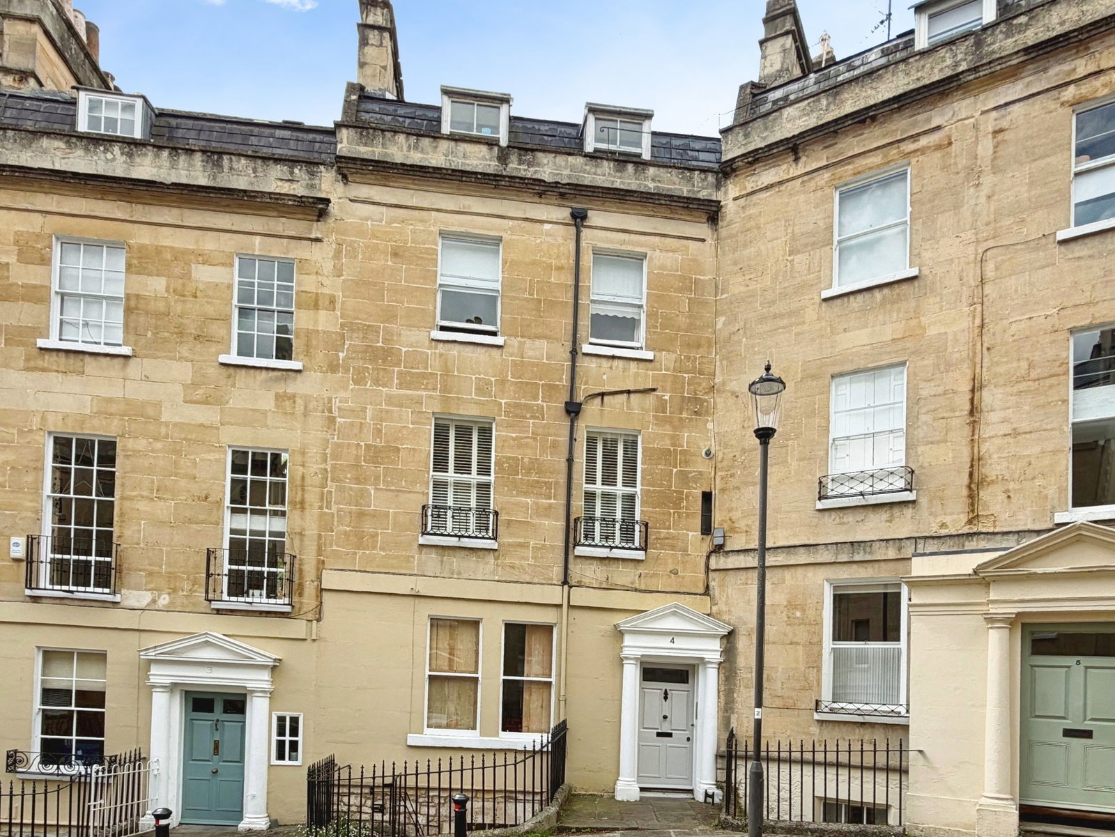 Flat in Bath