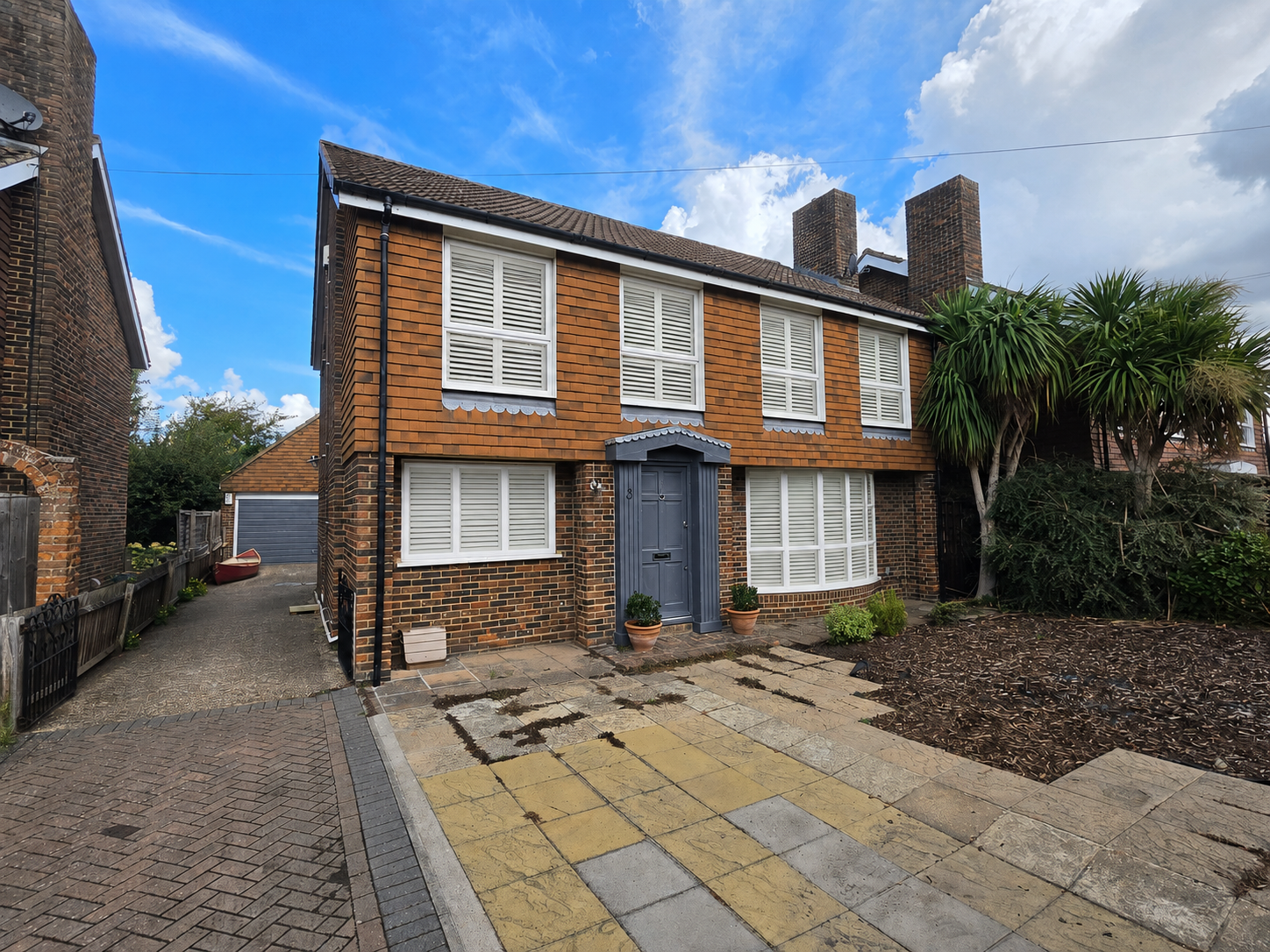 Detached House for sale in Faversham, Canterbury Road, Faversham, ME13 8JU