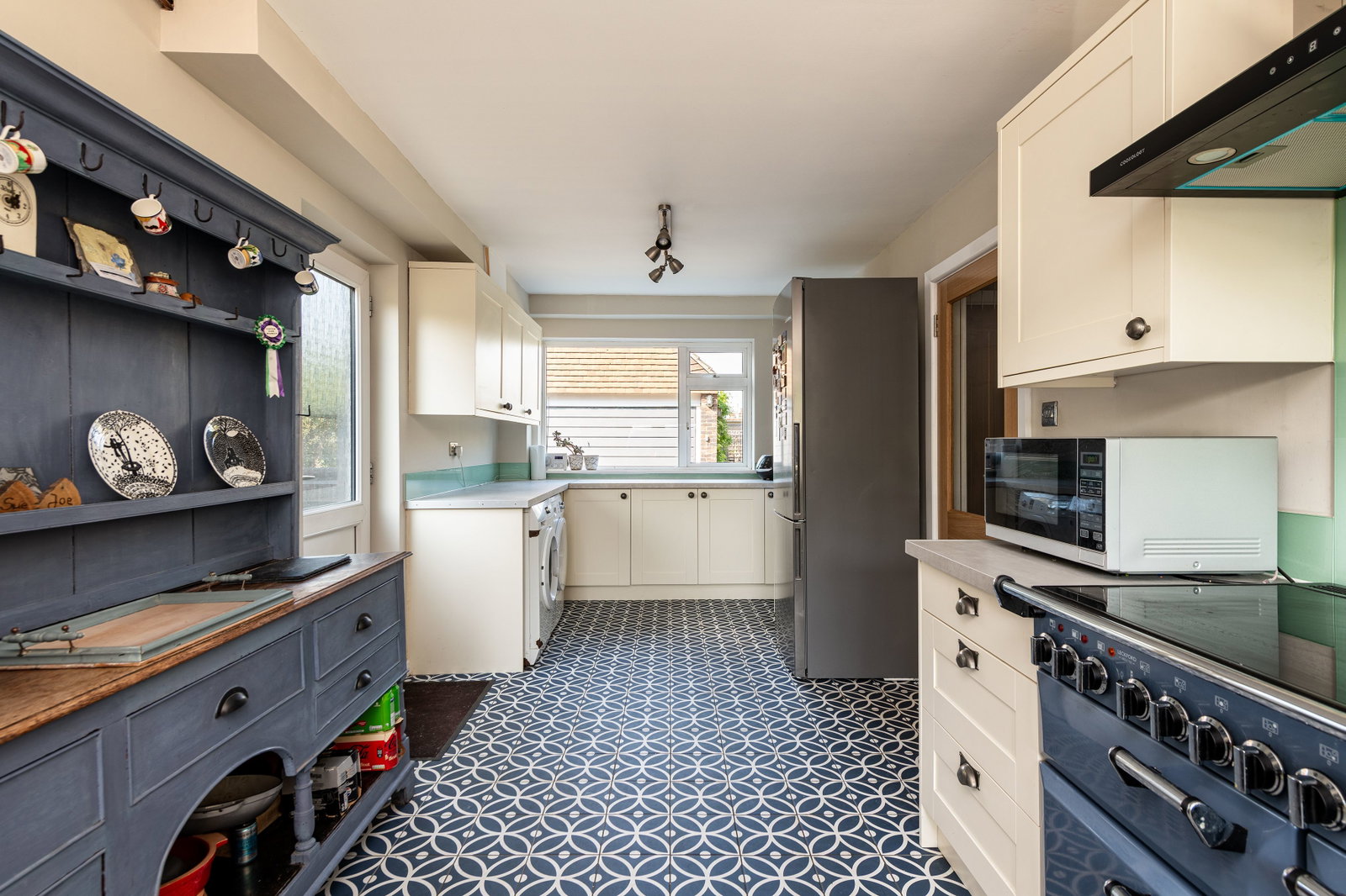 Detached House in Faversham