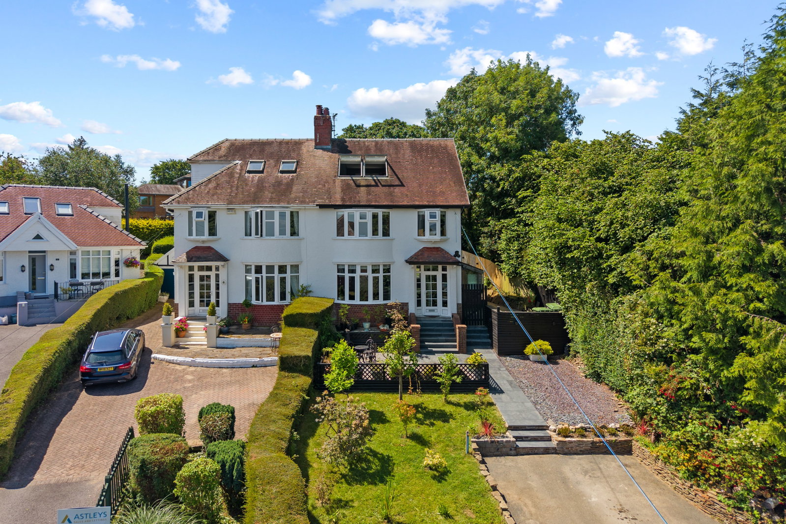 Semi Detached House in Swansea