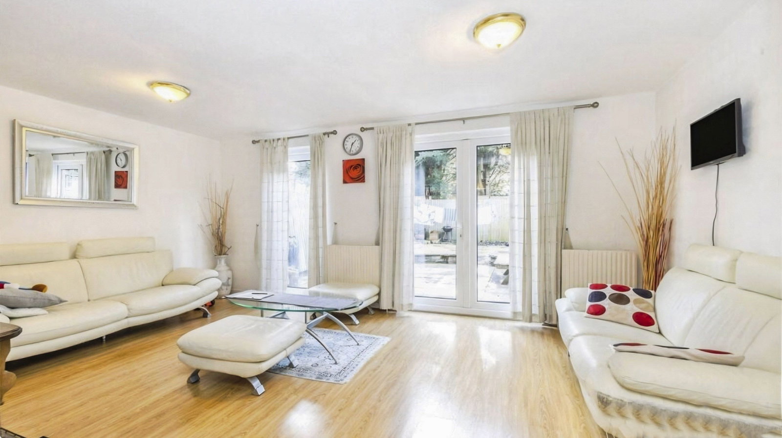 Terraced House in Hillingdon