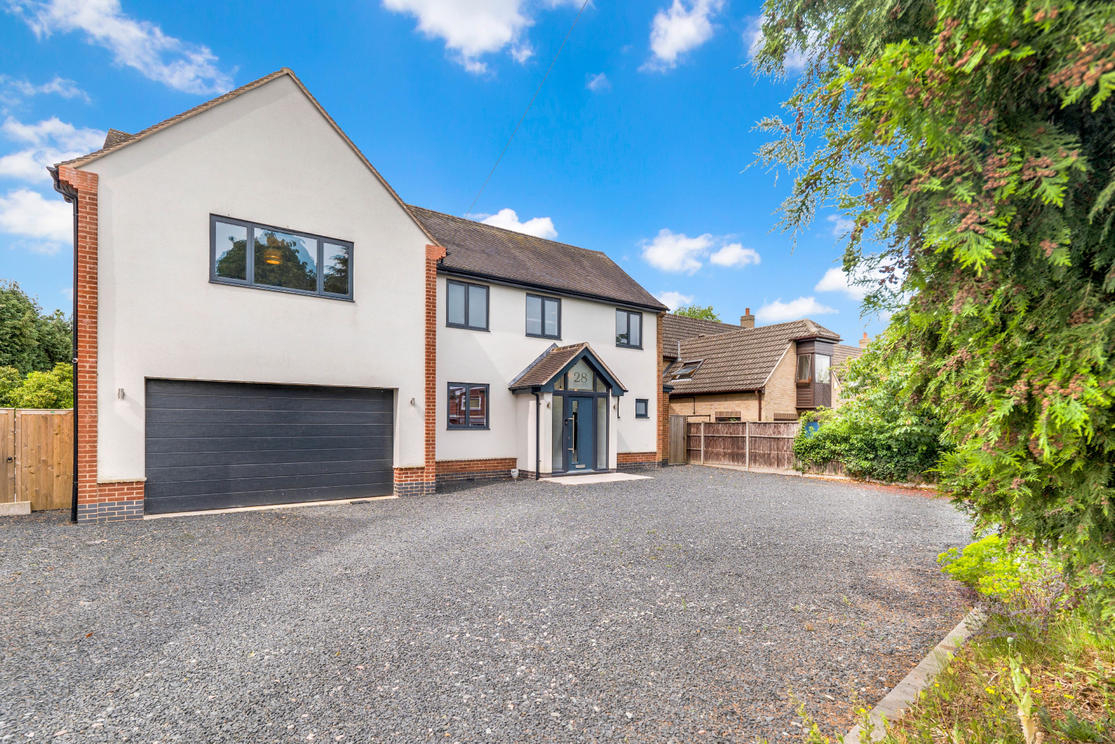 Detached House in Loughborough