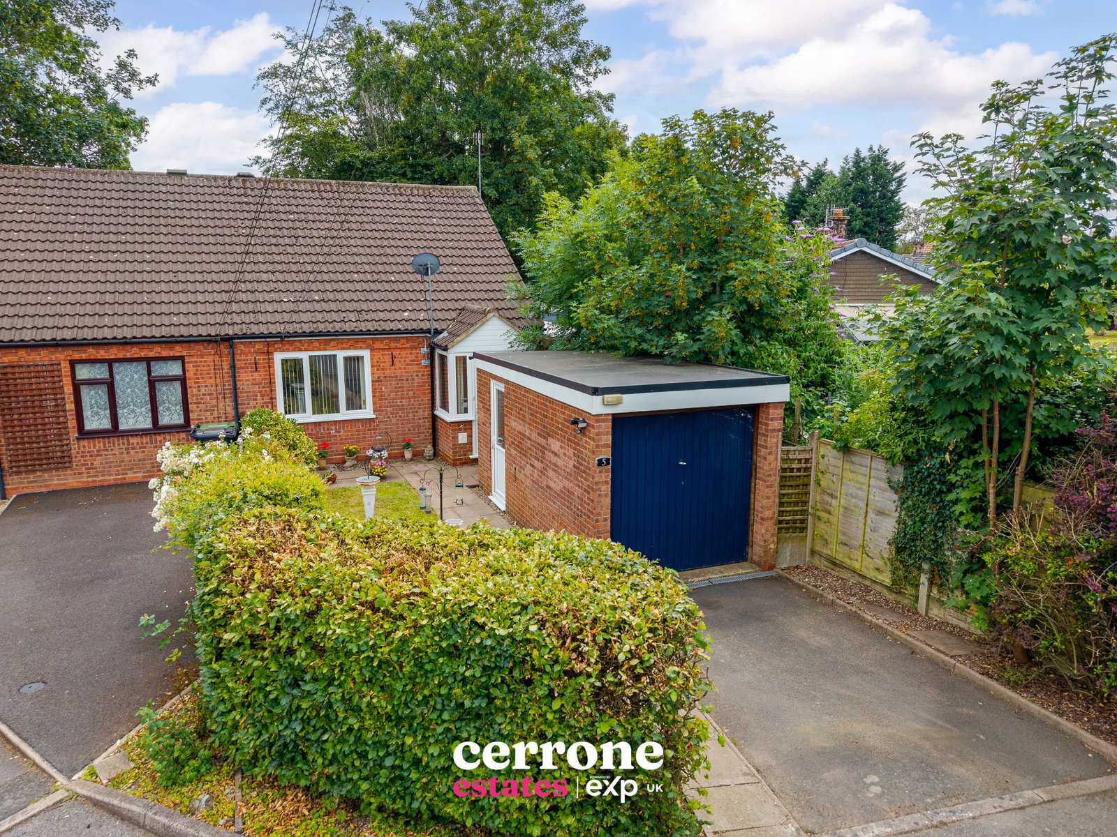 Semi Detached Bungalow in Bromsgrove