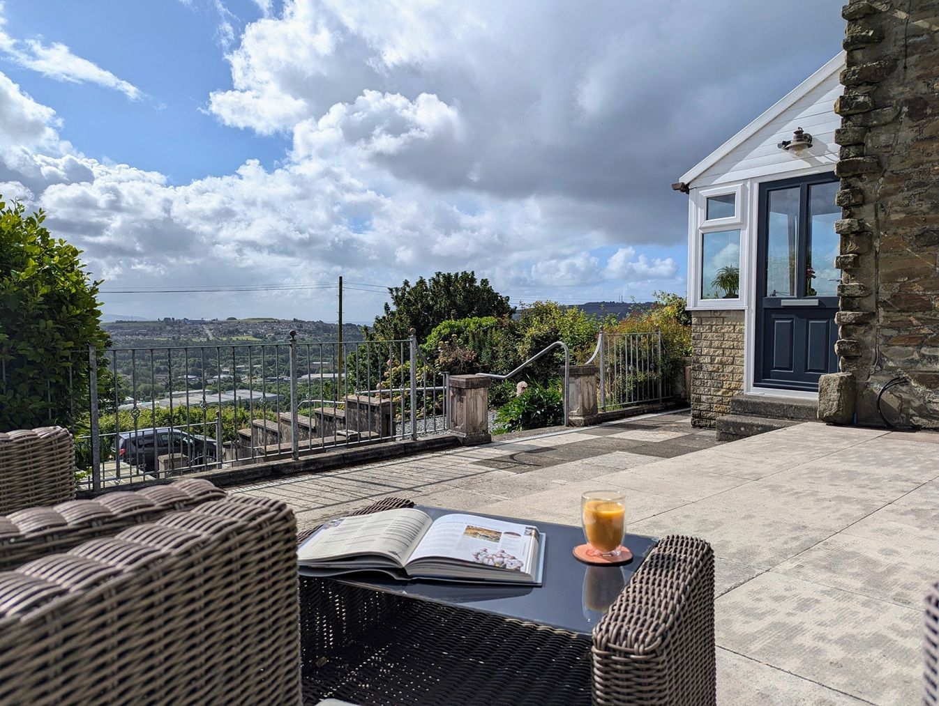 Detached House in Swansea
