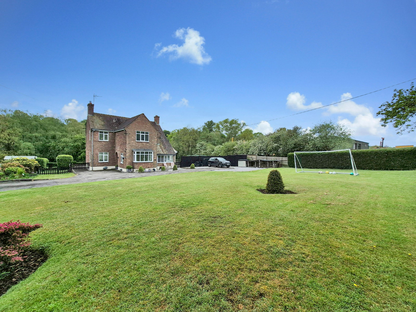 Detached House in Macclesfield