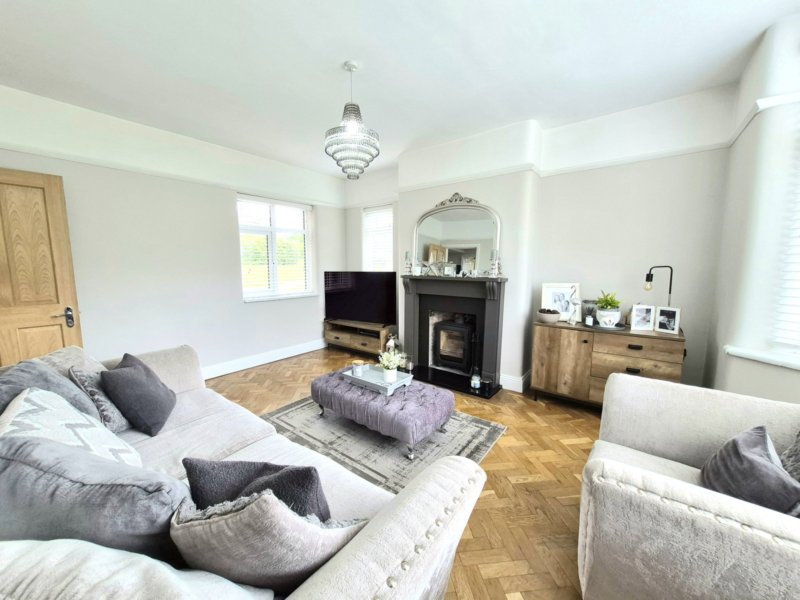Detached House in Macclesfield