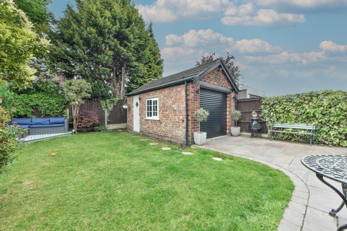 Semi Detached House in Altrincham