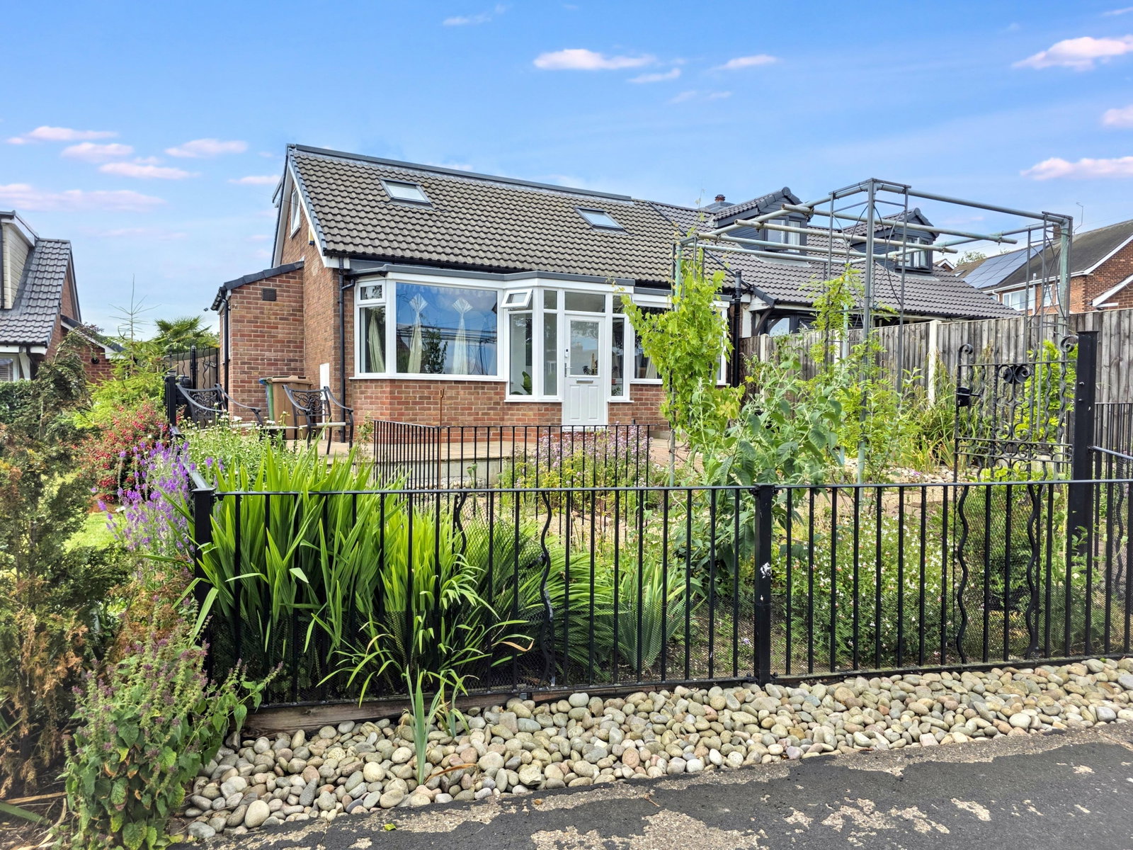 Semi Detached House in Little Weighton