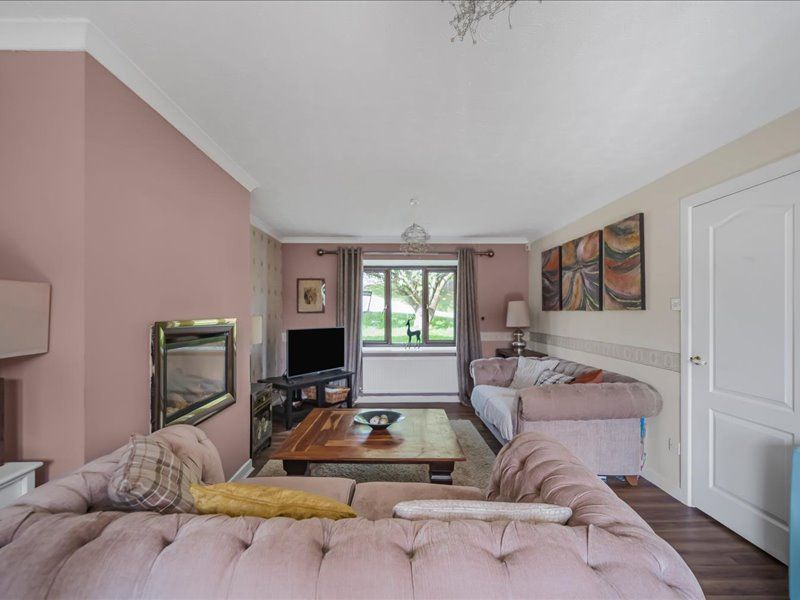 Detached House for sale in Pontyclun, Glan Creigiau, Groesfaen, Pontyclun, CF72 8RU