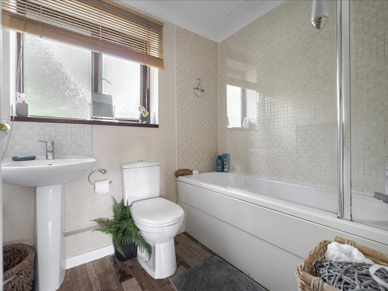 Detached House in Pontyclun