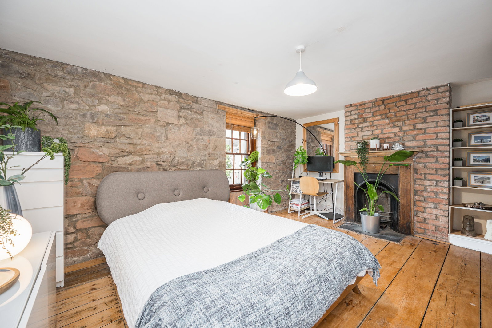 Terraced House in Abergavenny