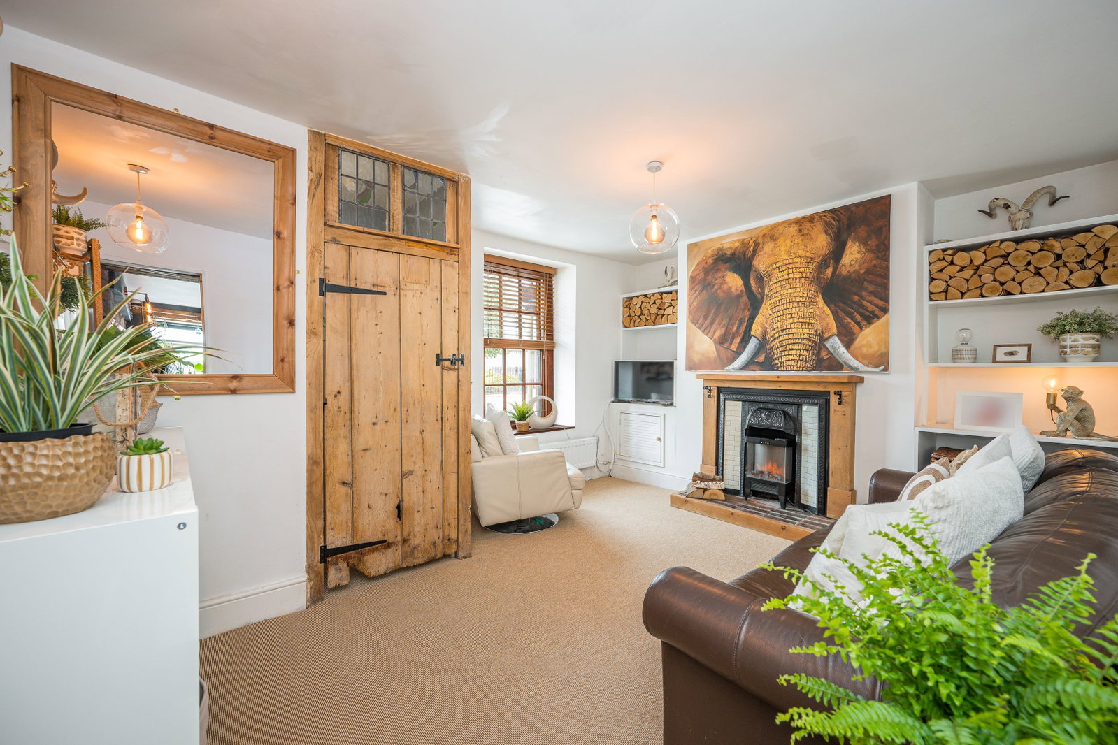 Terraced House in Abergavenny