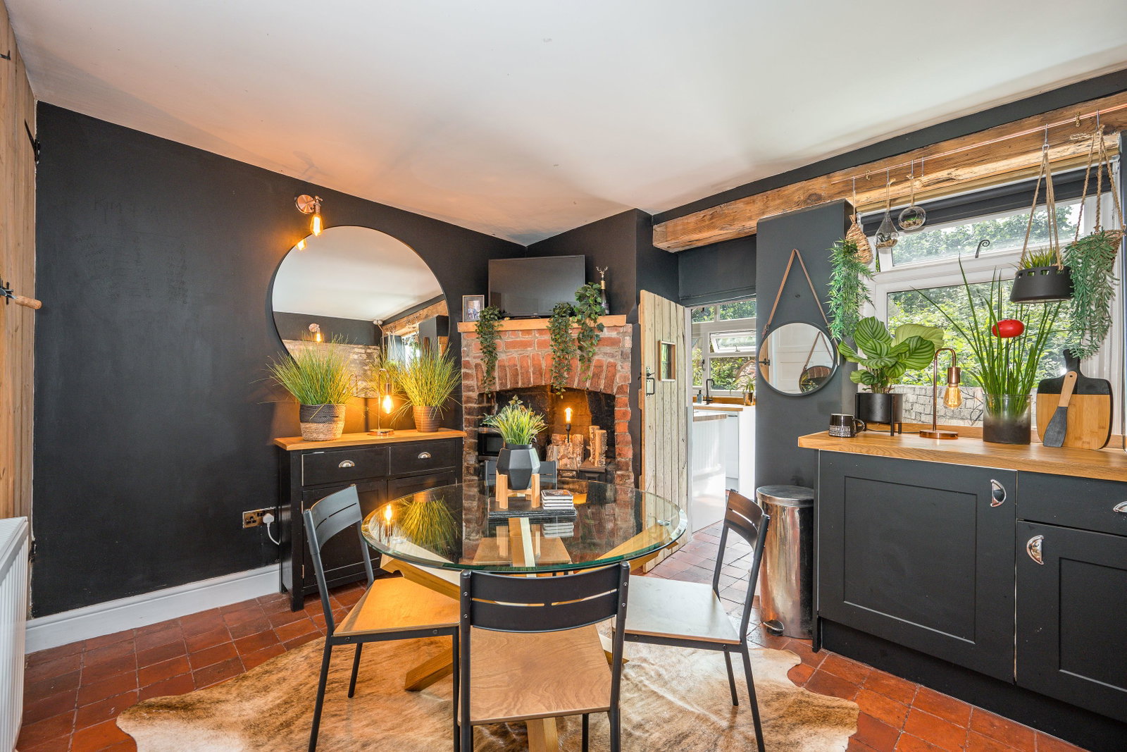 Terraced House in Abergavenny