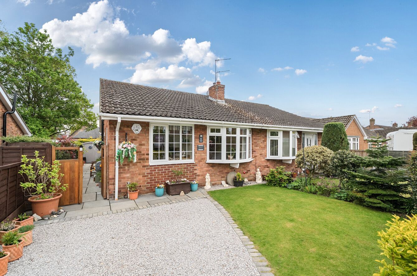 Semi Detached Bungalow in York