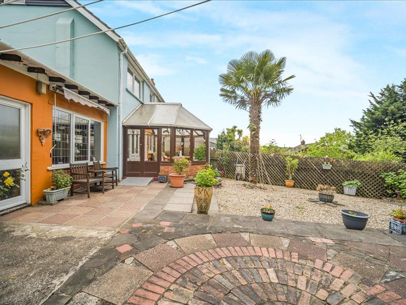 Semi Detached House in Cardiff