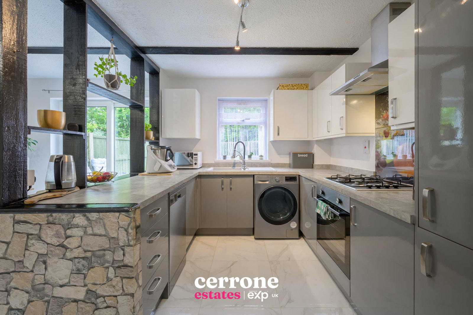 Terraced House in Redditch