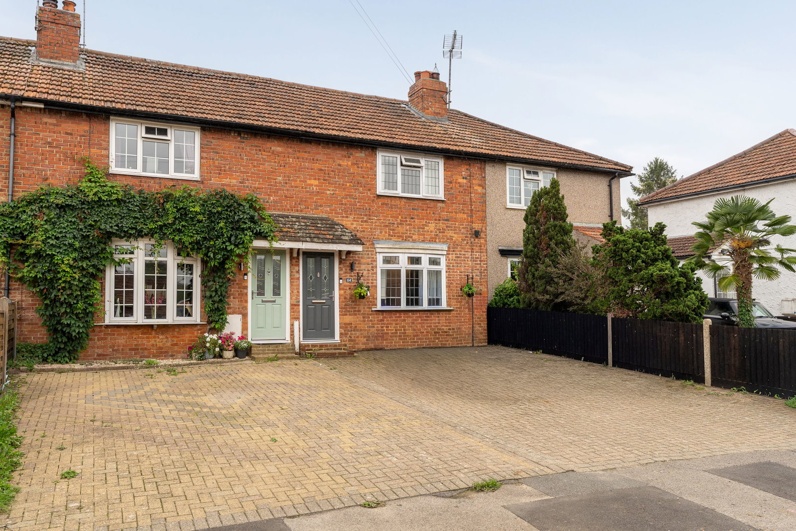 Terraced House for sale in Tadworth, Beechen Lane, Lower Kingswood, Tadworth, KT20 6RU