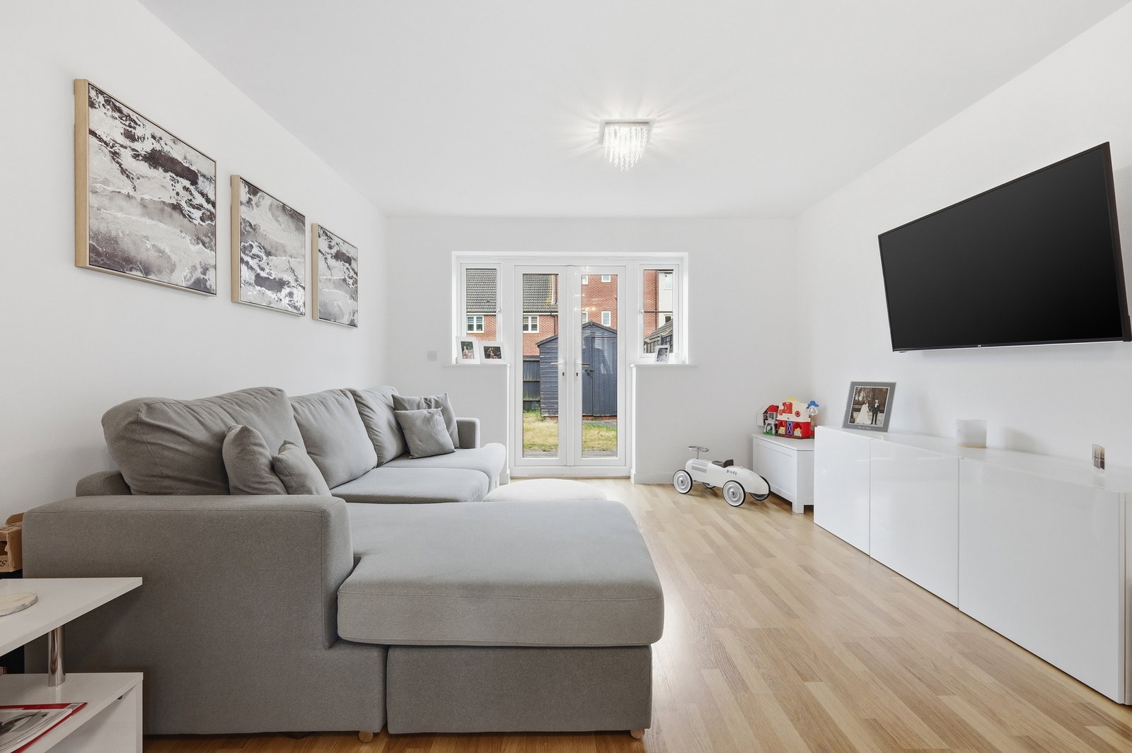End Of Terrace House in Basildon