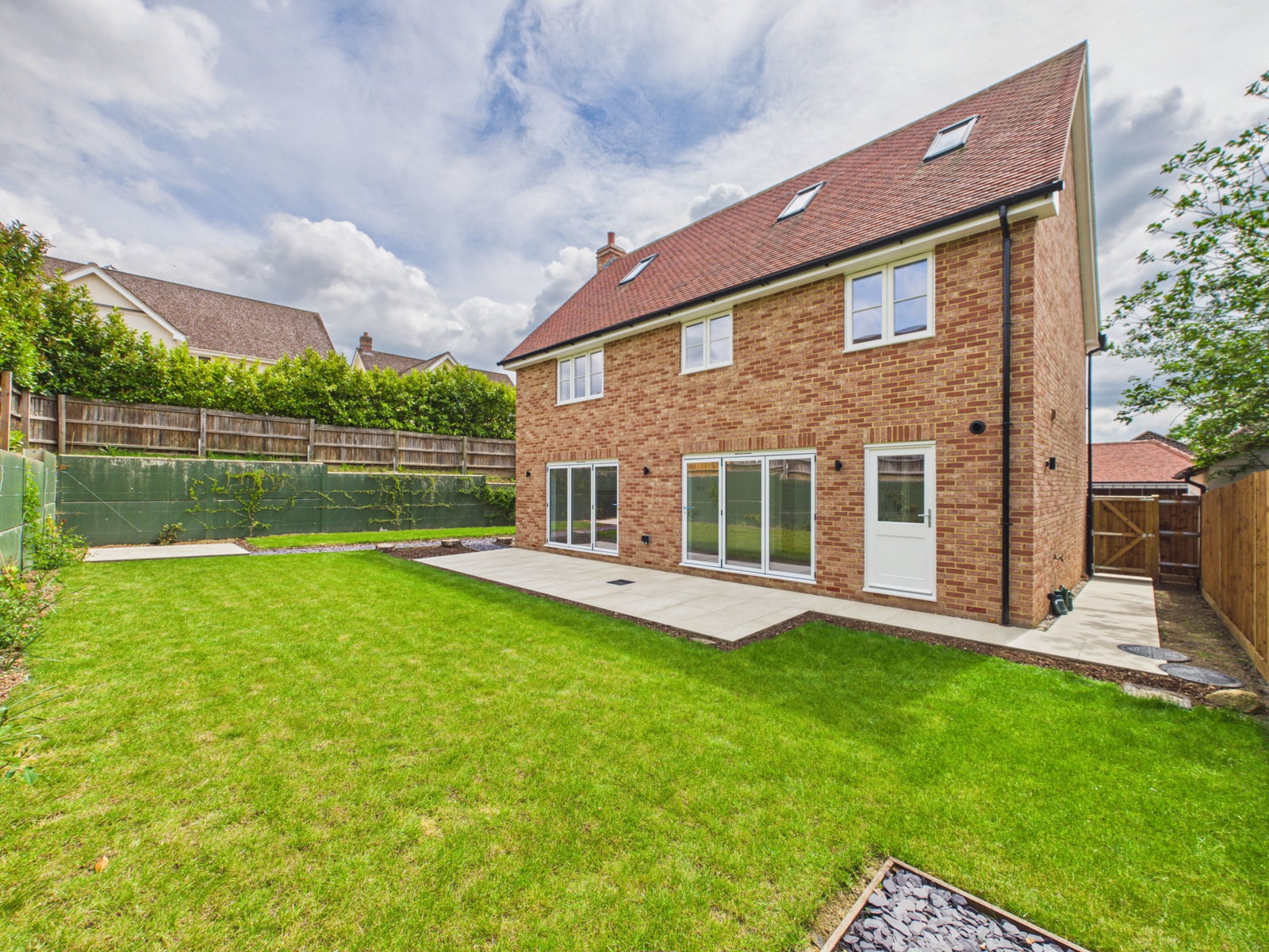 Detached House in Halstead