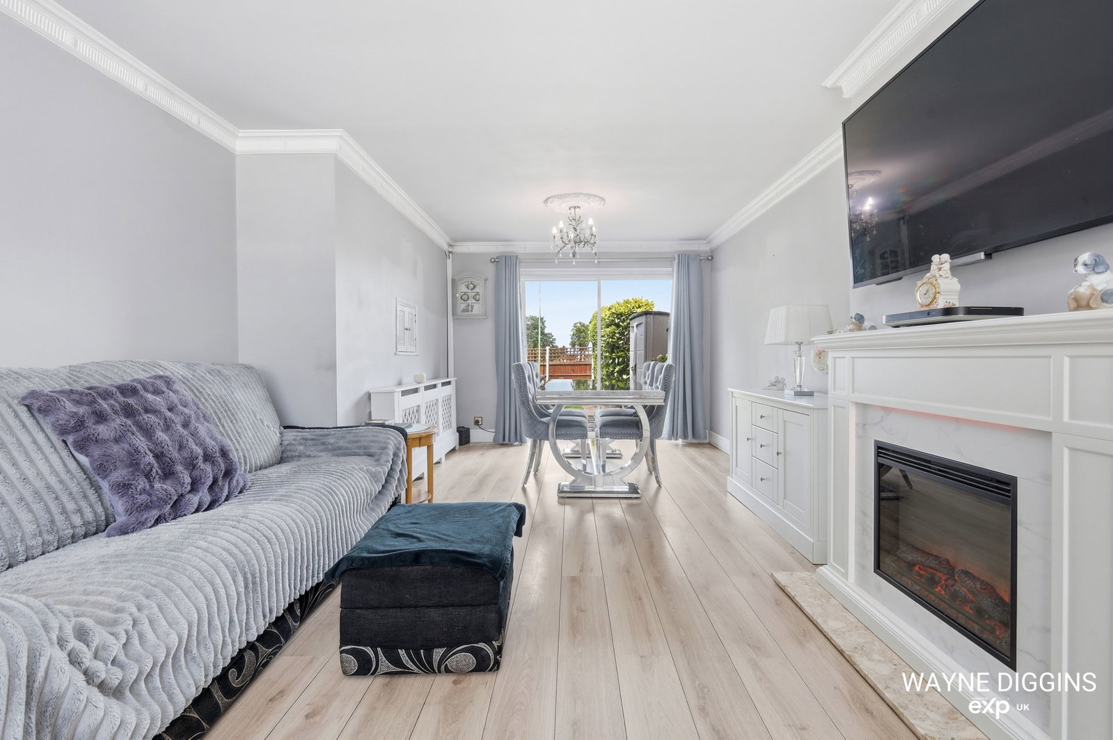 Terraced House in Grays 3