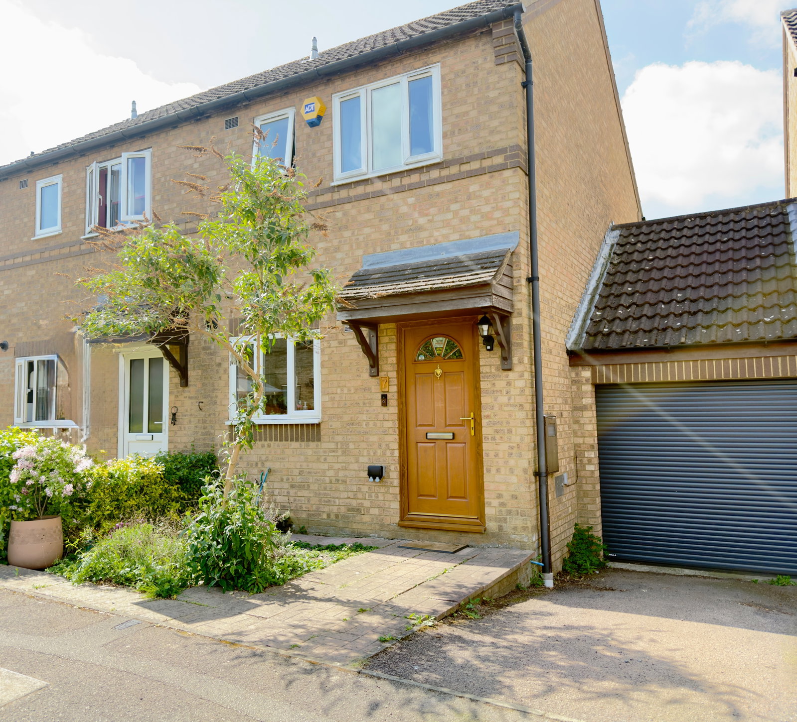 Semi Detached House in Milton Keynes