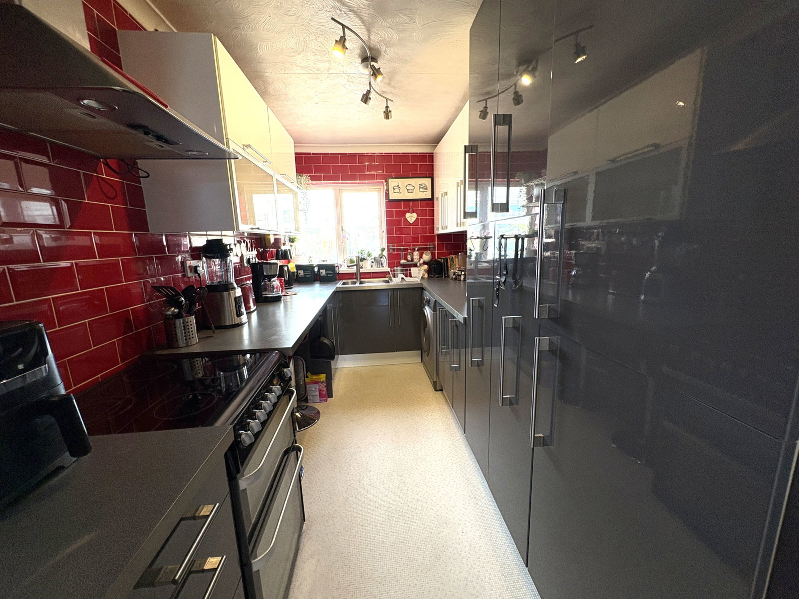 Bungalow for sale in Swansea, Hafan Y Don, Killay, Swansea, SA2 7NT