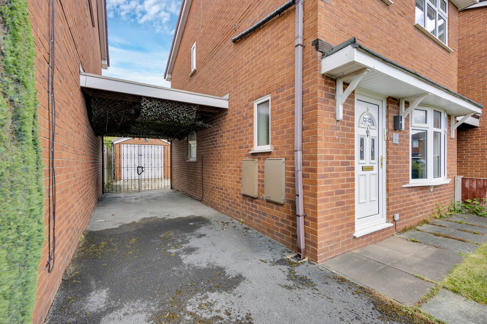 Detached House in Crewe