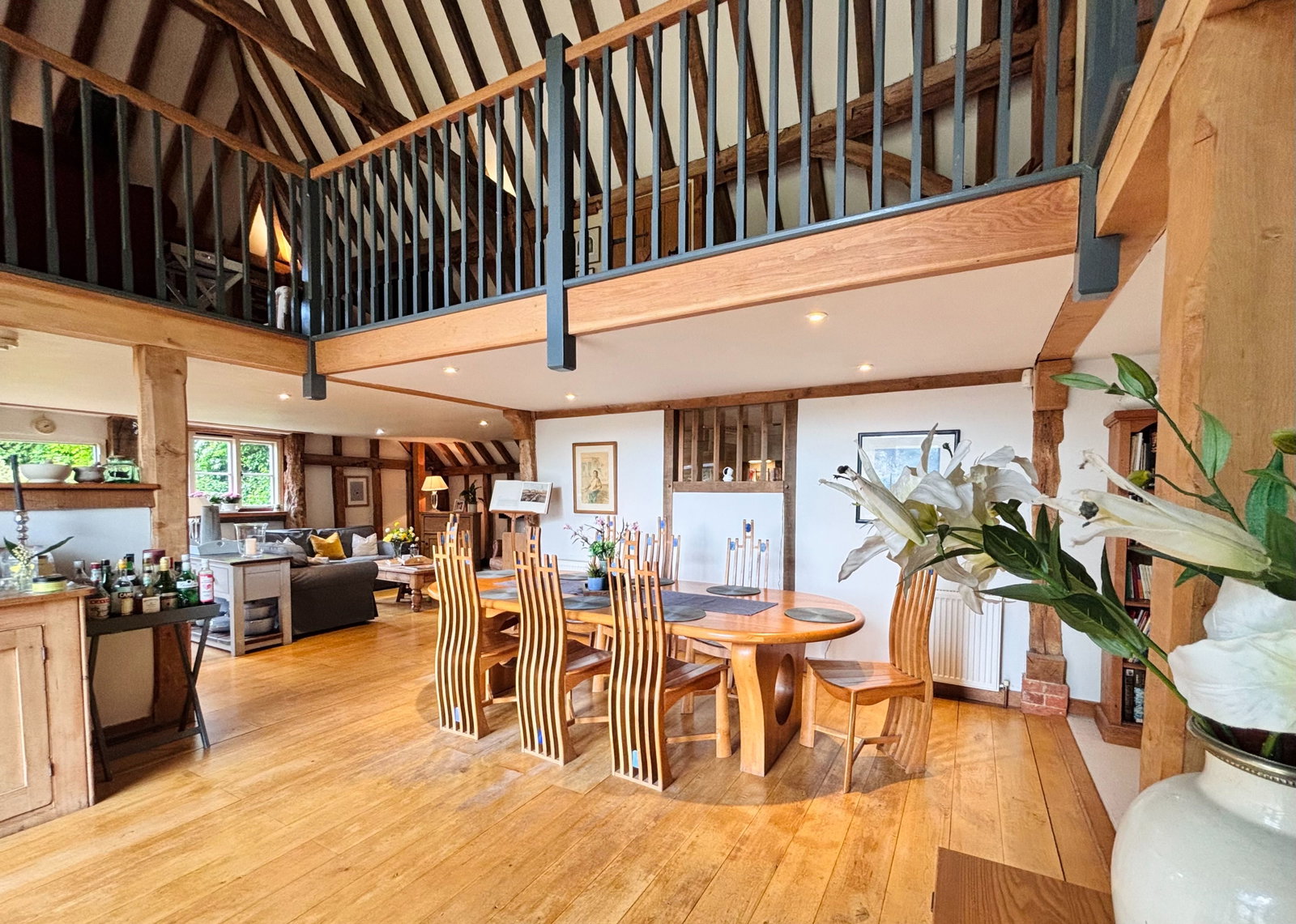 Detached House in Ashford