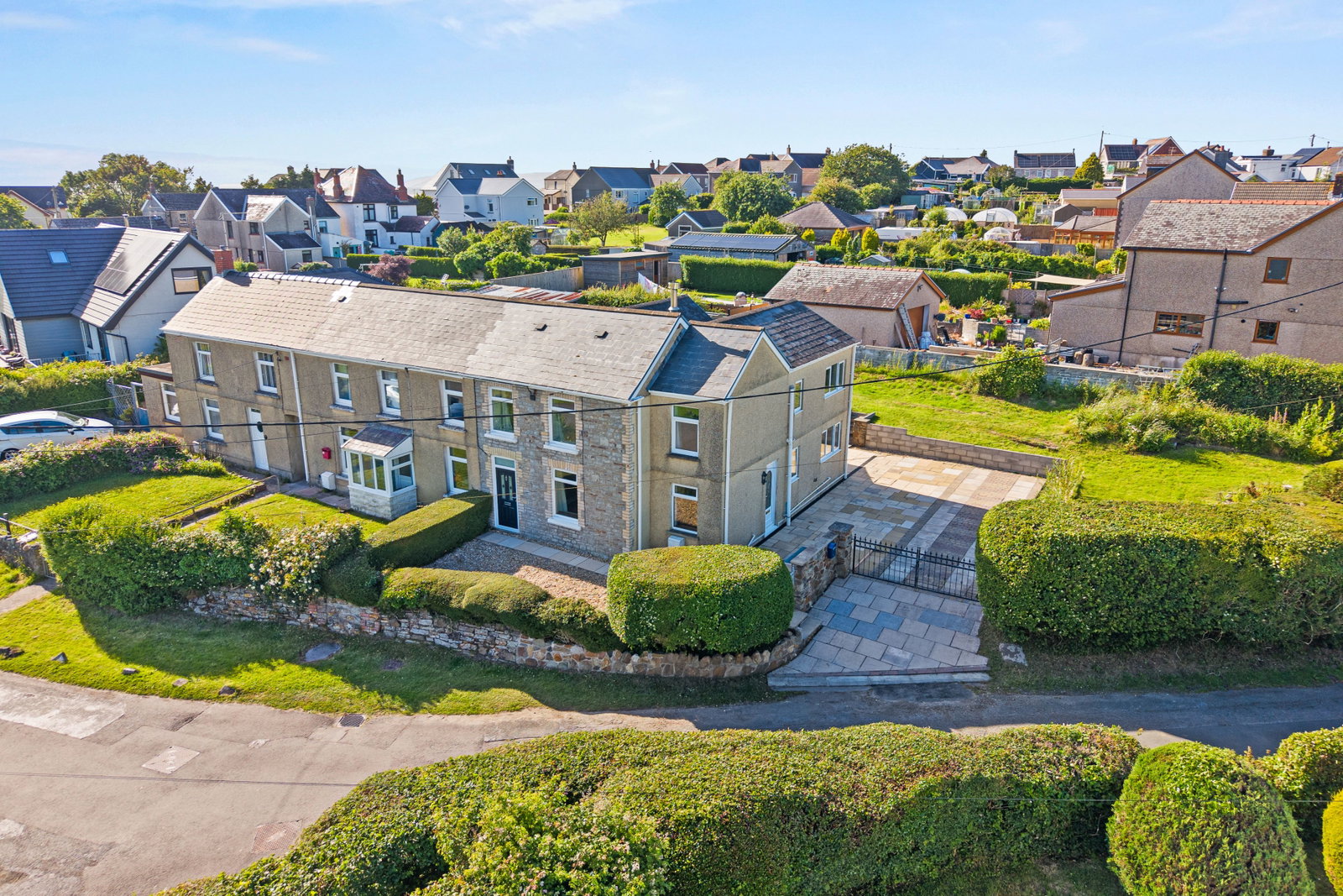 End Of Terrace House in Swansea