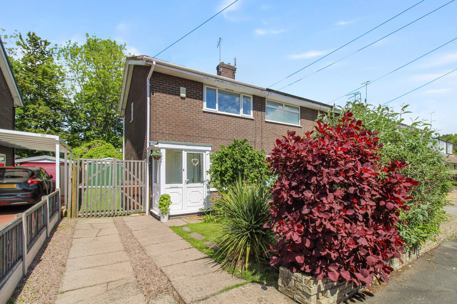 Semi Detached House in Stoke-on-trent