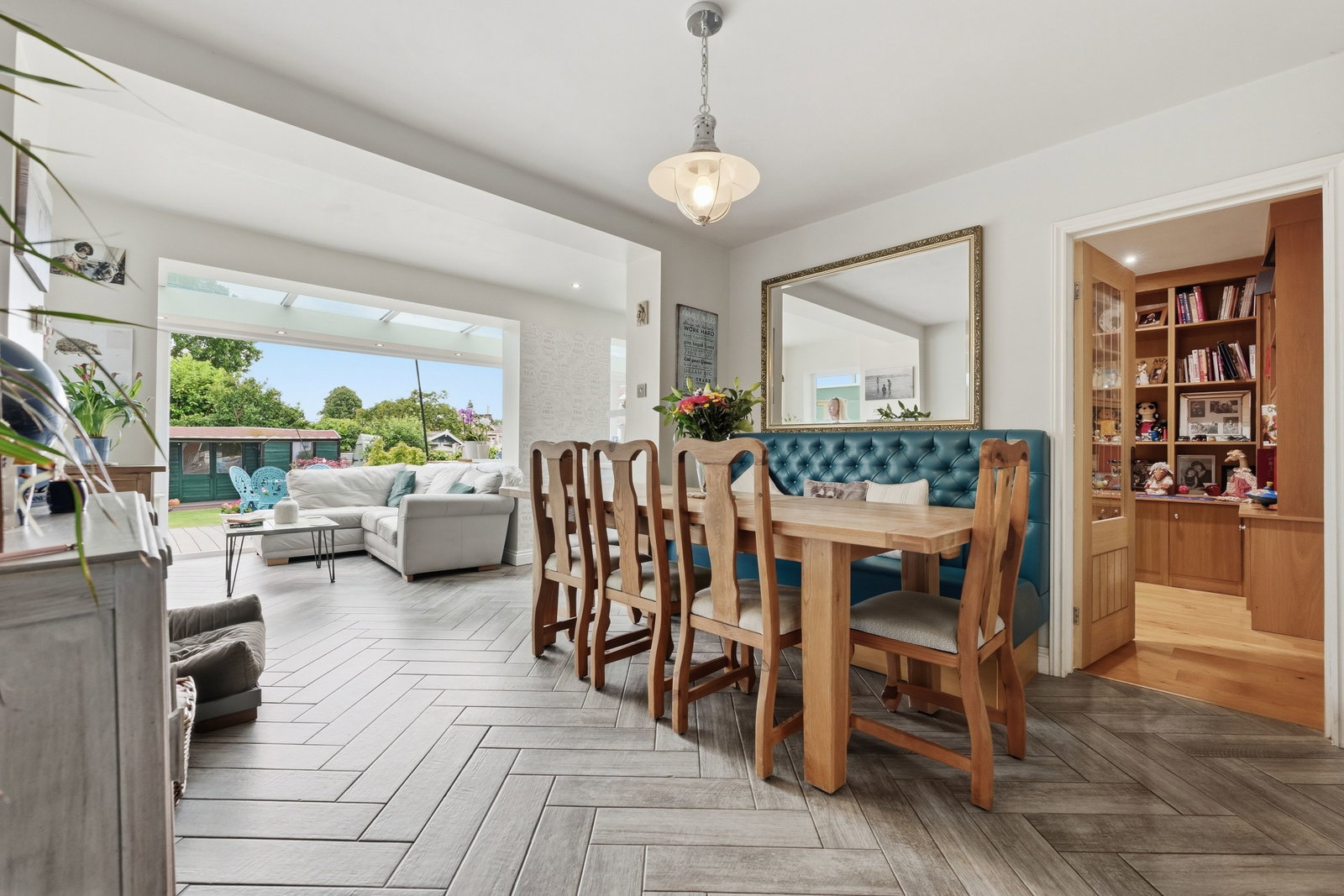 Semi Detached House in Southwell