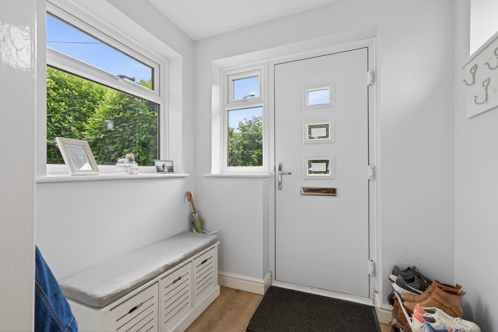Semi Detached House in West Ewell