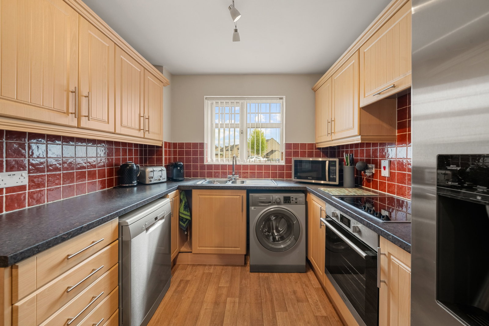Detached House in Huddersfield 