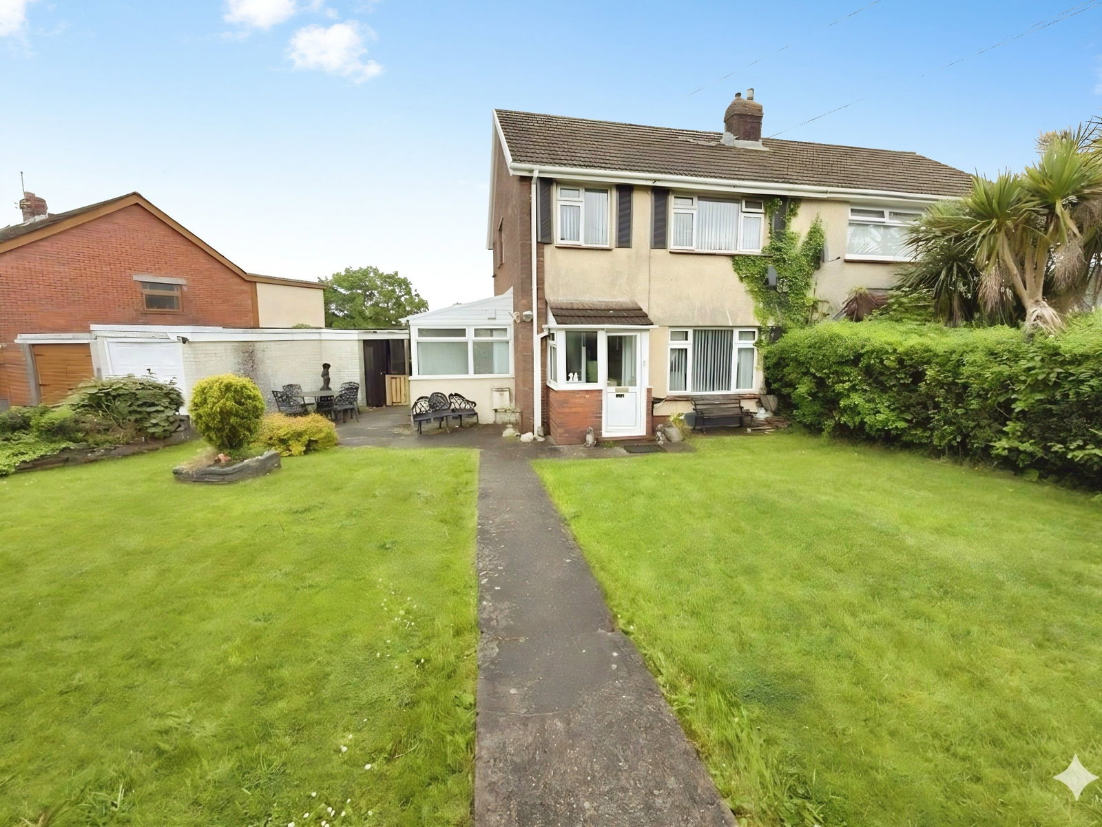 Semi Detached House in Swansea