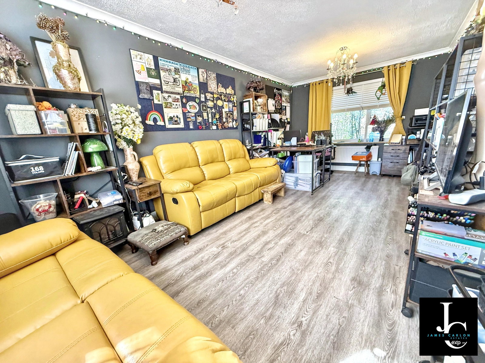 Semi Detached House in Telford