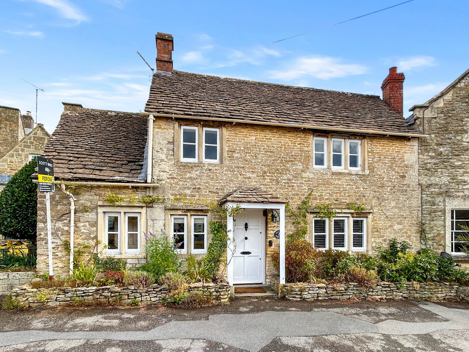 End Of Terrace House for sale in Biddestone, The Green, Biddestone