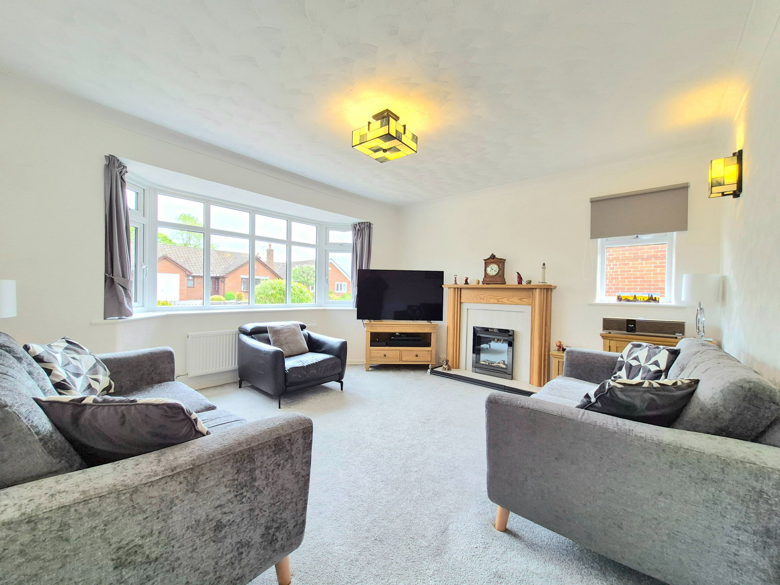 Bungalow in Stoke-on-trent