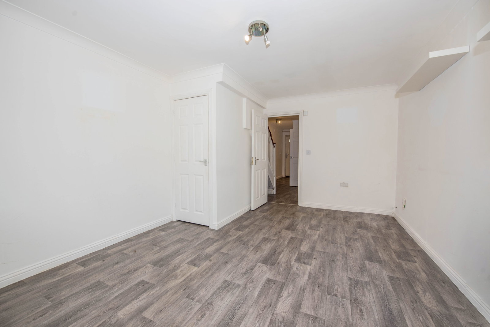 Semi Detached House in London
