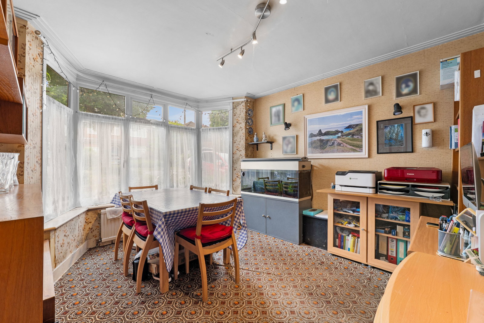 Detached House in Purley