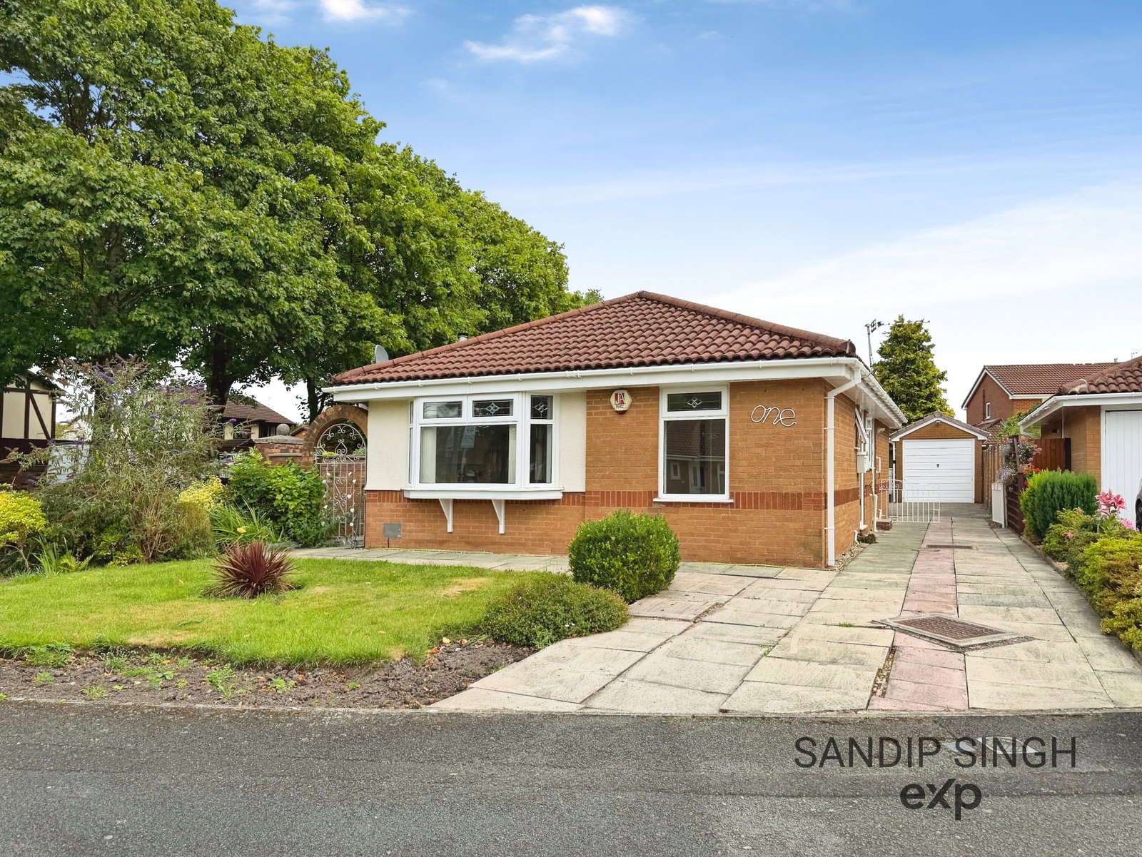 Bungalow in Preston
