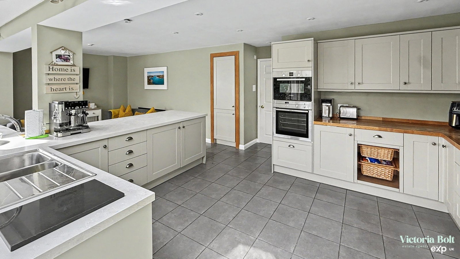 Detached House for sale in Ivybridge, The Pippins, Ivybridge, 1770 m²