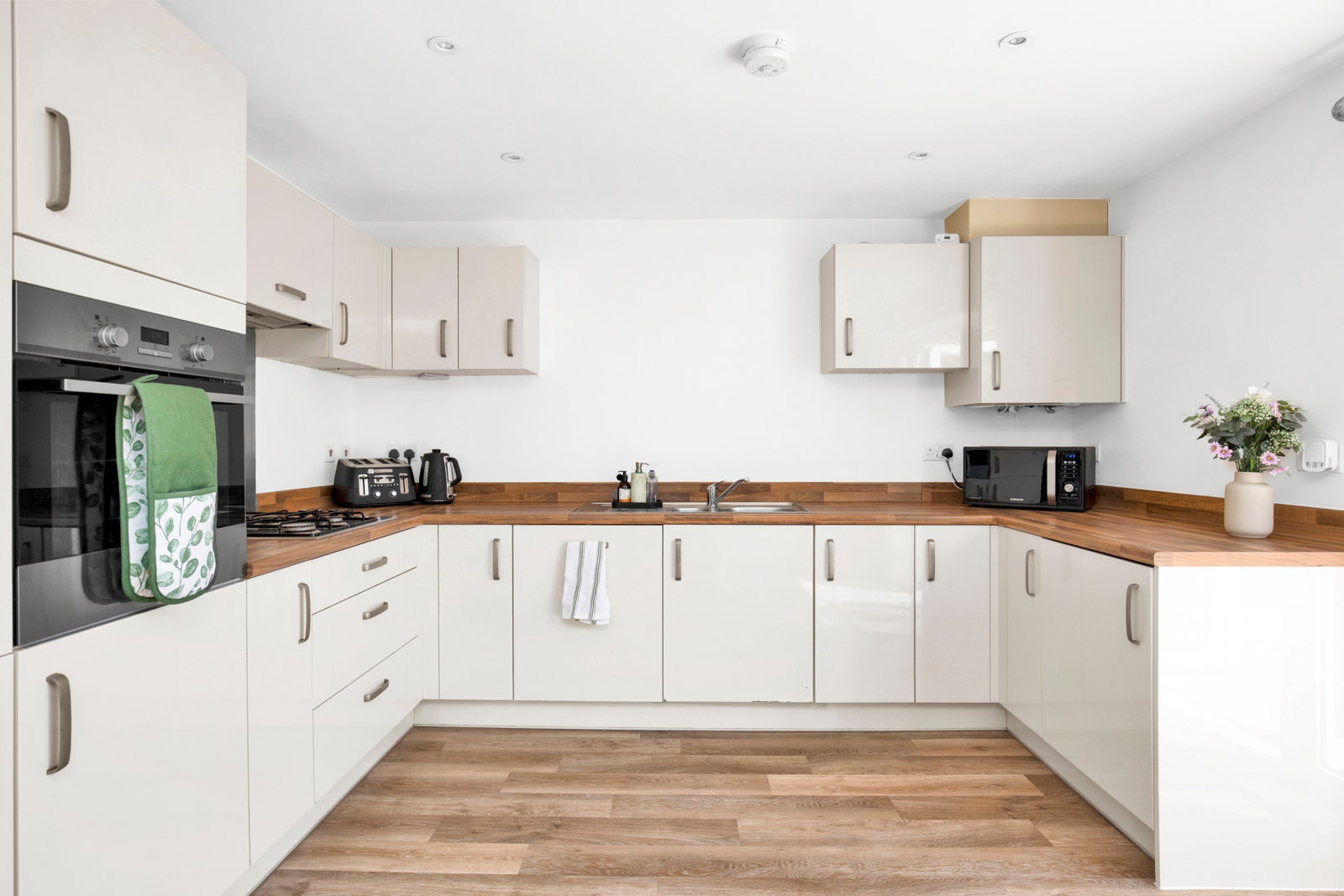 Semi Detached House in Bordon