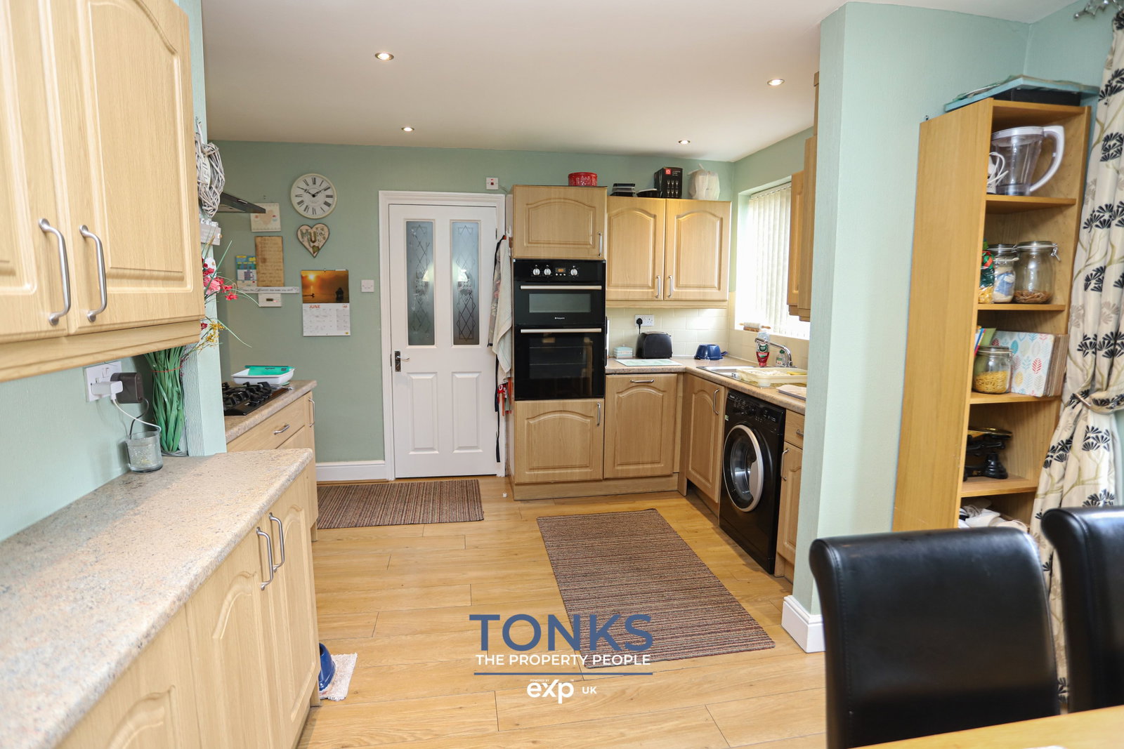 Semi Detached House in Oldbury