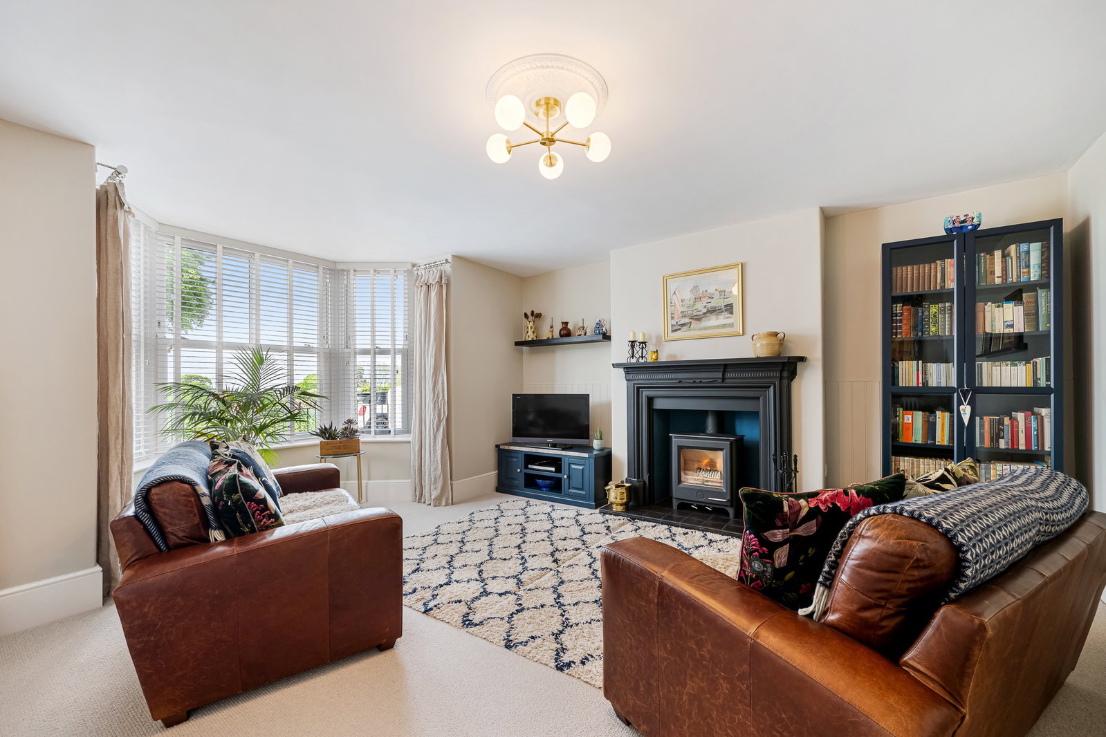 Semi Detached House in Brampton